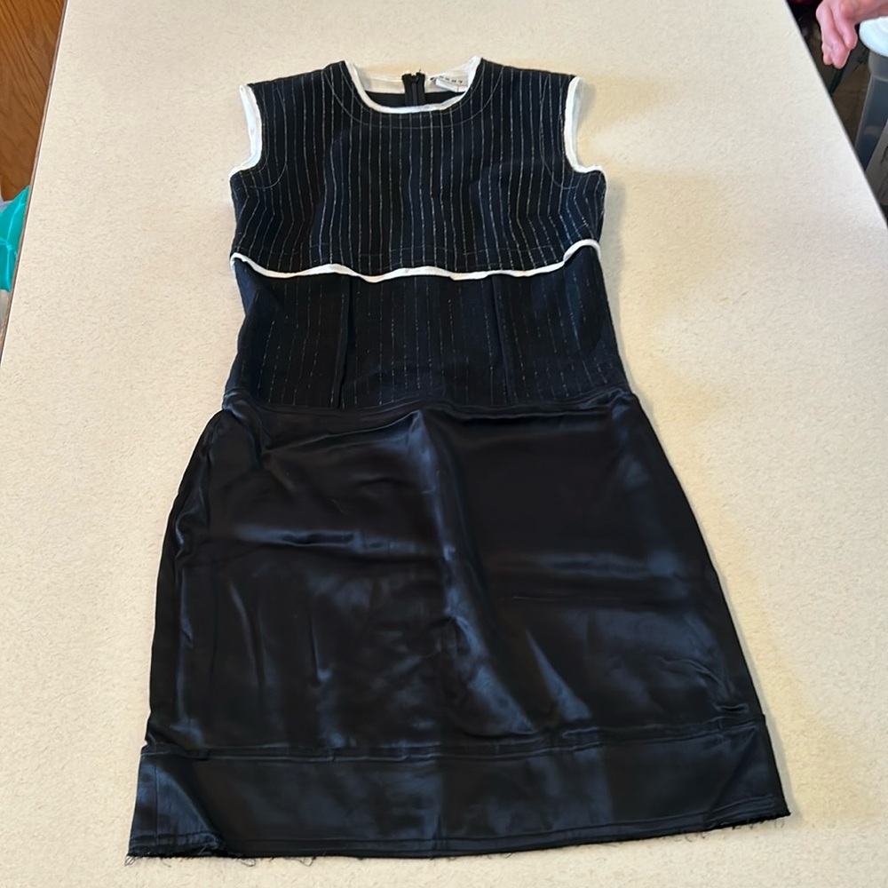 DKNY Black Pinstripe Sheath Dress Mixed Media Tiered Business Formal Size 2
